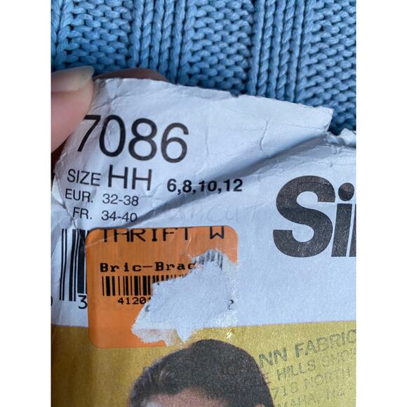 Simplicity 7086 Sewing pattern button down shirt blouse size 6 8 10 12 - Picture 2 of 5